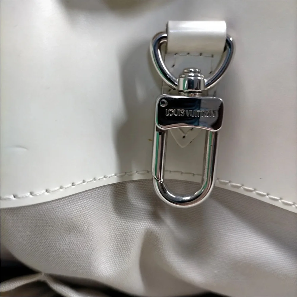 Louis Vuitton Epi BB Sunrise Satchel Bag - Picture 9 of 9